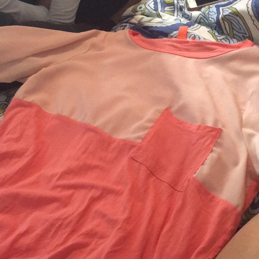 Long sleeve two toned shirt with chest pocket